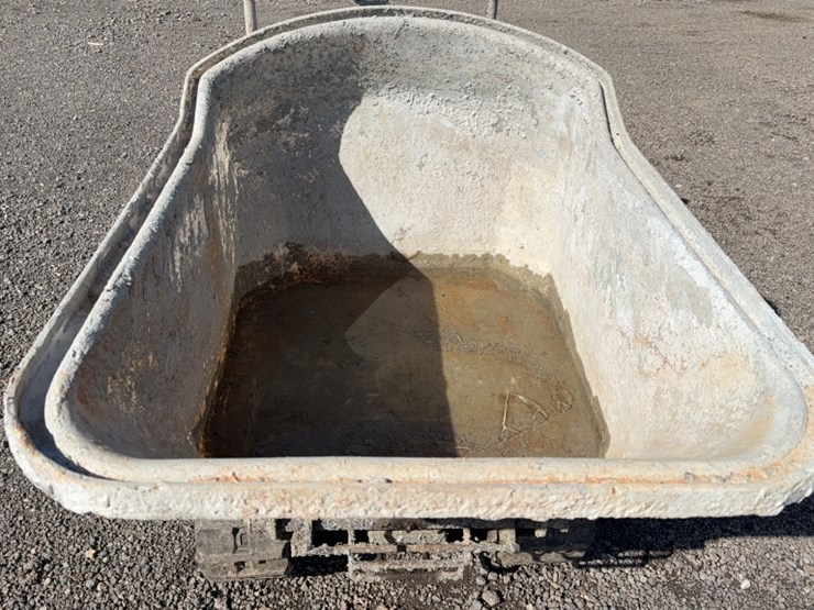 #2046-•-canycom-mud-buggy-image-3