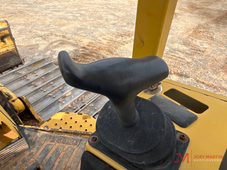 deere-700h-lgp-image-23