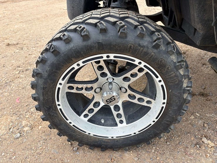 yamaha-electric-golf-cart-w/-charger-image-7