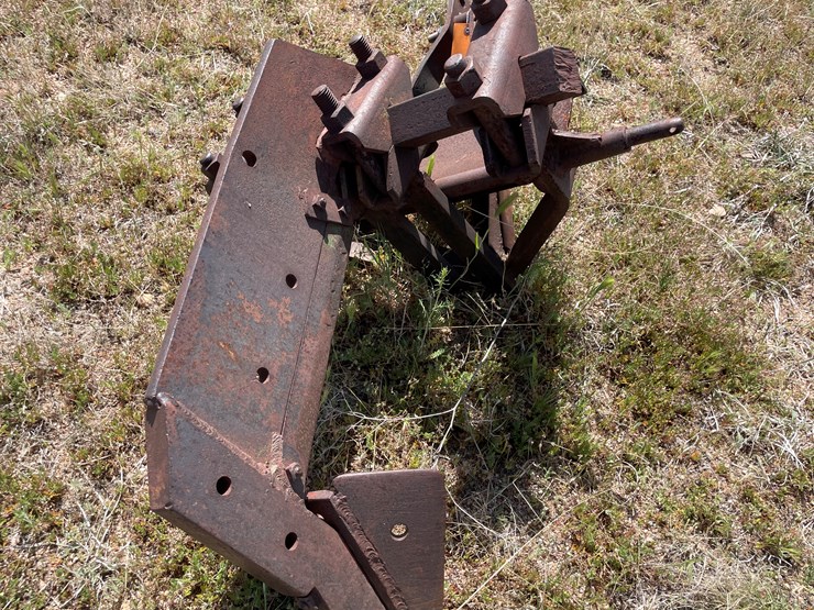 #4037-•-single-point-ripper-image-3