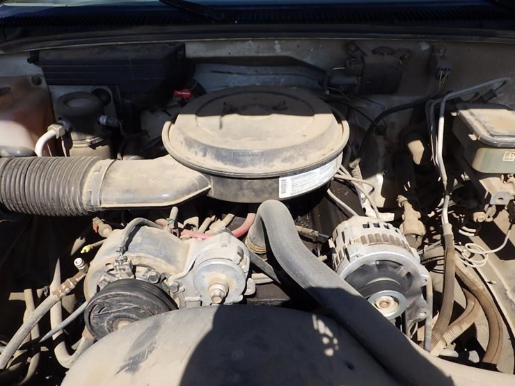 1994-chevrolet-3500-image-14