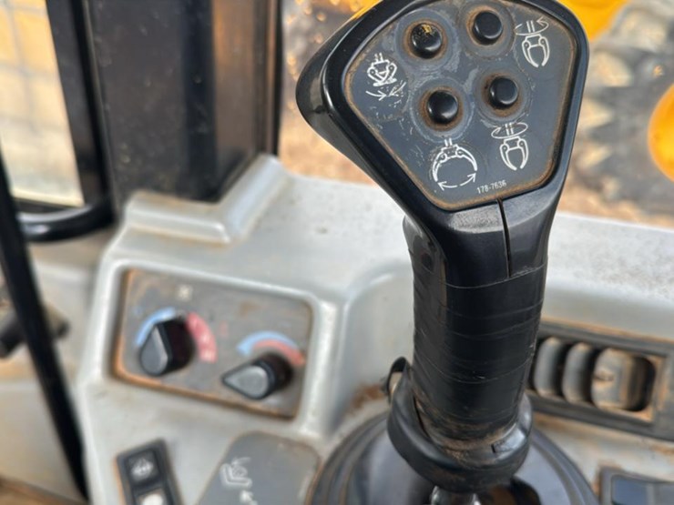 caterpillar-525b-image-49