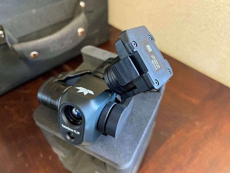 teledyne-flir-professional-drone-with-4k/thermal-camera-image-22