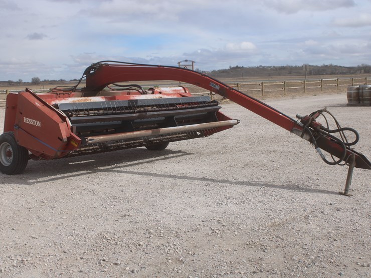 #1041-•-case-ih-8370-mower-conditioner-image-5