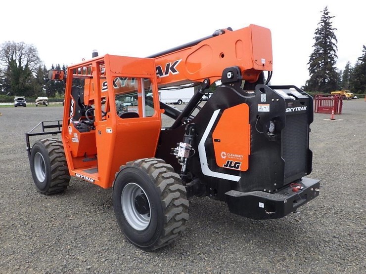 2024-sky-trak-6034-image-6