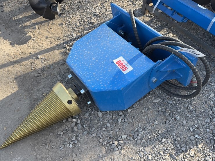 #6095-•-future-dingo-screw-type-wood-splitter-image-4