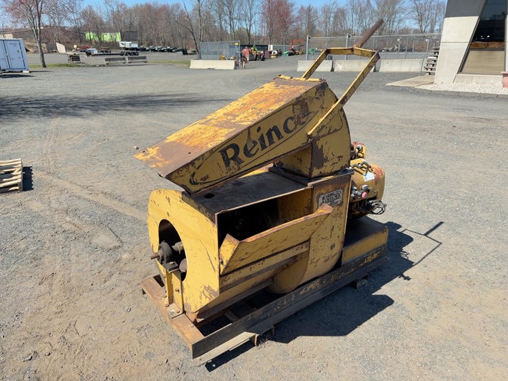 reinco-tm730-straw-blower-image-1
