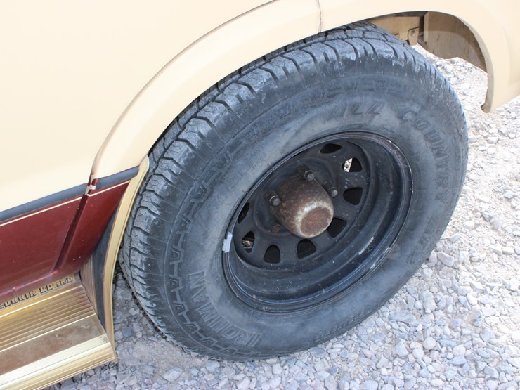 1985-dodge-ram-350-image-18