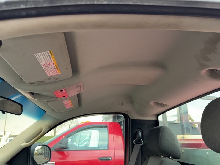 2011-chevrolet-2500-image-23