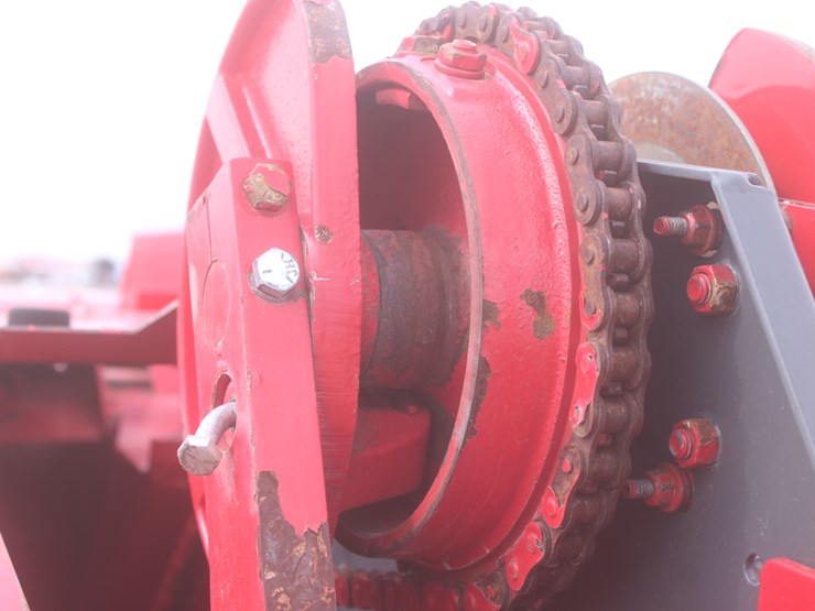 2015-massey-ferguson-1840-image-24