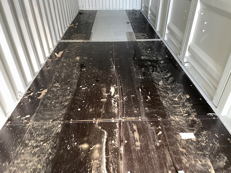 #111-•-40'-high-cube-multi-door-shipping-container-image-17