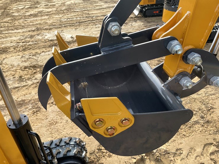 #1039-•-new-ats-rt12r-mini-excavator-image-26