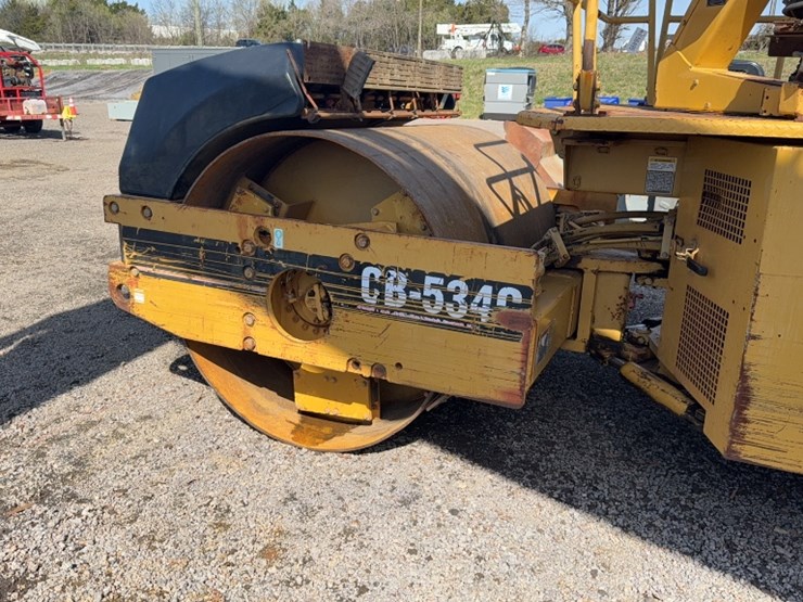 caterpillar-cb-534c-image-10