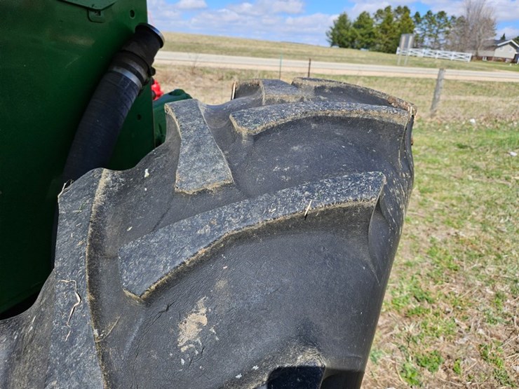 john-deere-6300-image-40