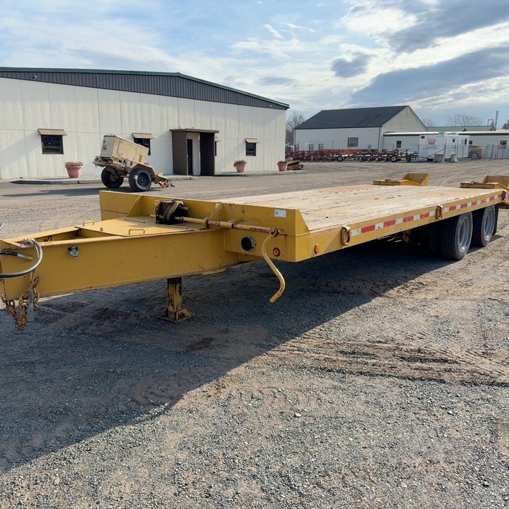 1997 BIG TEX T/A UTILITY TRAILER