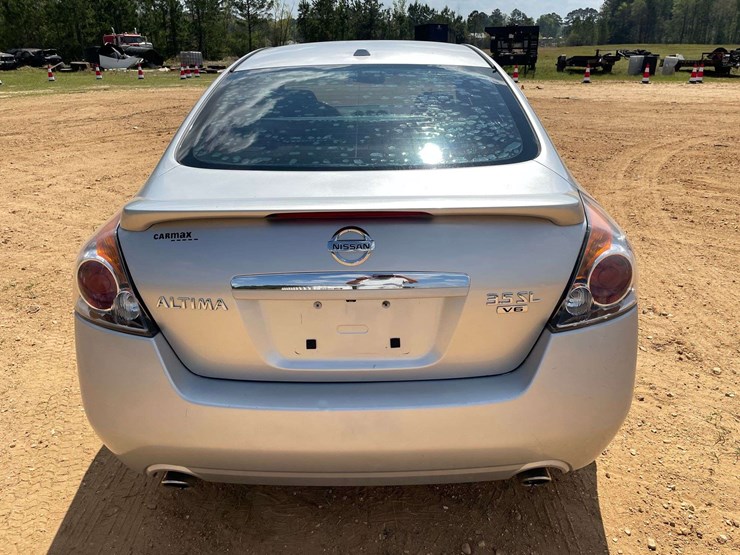 2007-nissan-altima-sl-4-door-sedan-(254,637-miles)-image-6