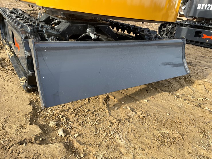 #1042-•-new-ats-rt12r-mini-excavator-image-33