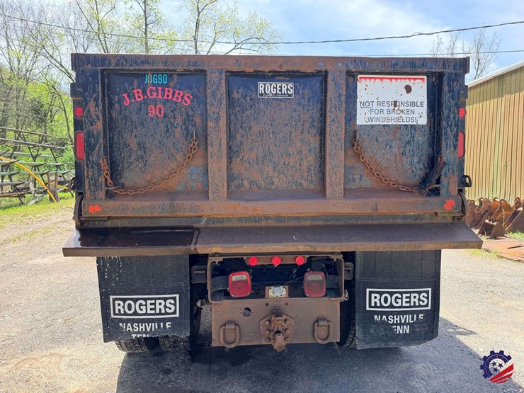 2007-international-7400-image-4