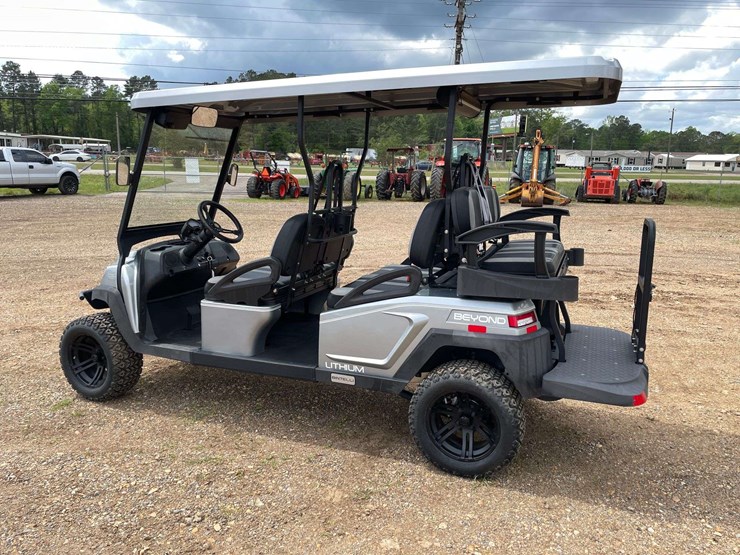 2023-bintelli-electric-6-seater-golf-cart-w/-on-board-charger-(38-miles-showing)-image-2