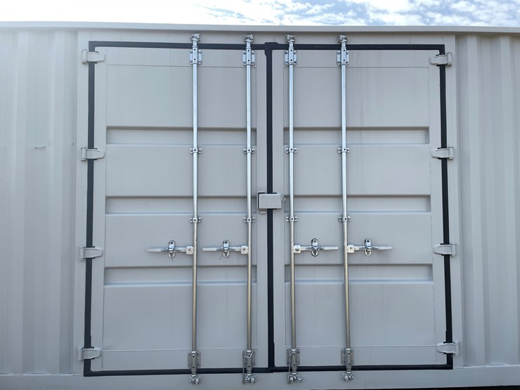 #112-•-40'-high-cube-multi-door-shipping-container-image-6