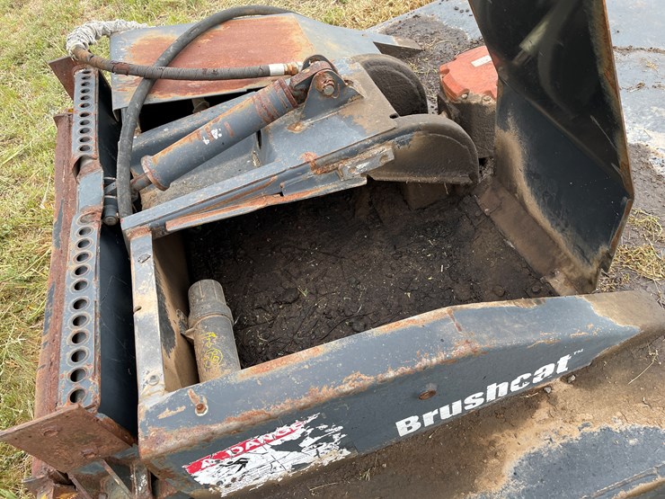#4019-•-bobcat-skid-steer-brushcat-image-8