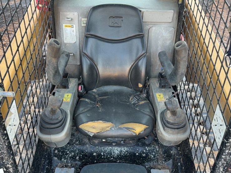 caterpillar-259d-image-14