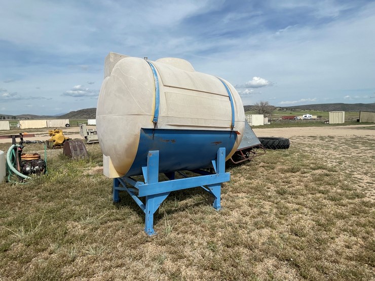 #4075-•-tank-on-stand-image-5