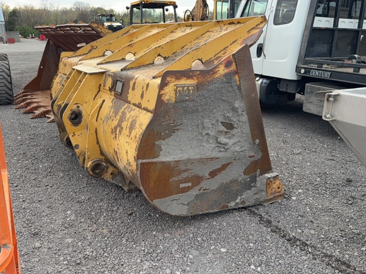 caterpillar-980-image-4