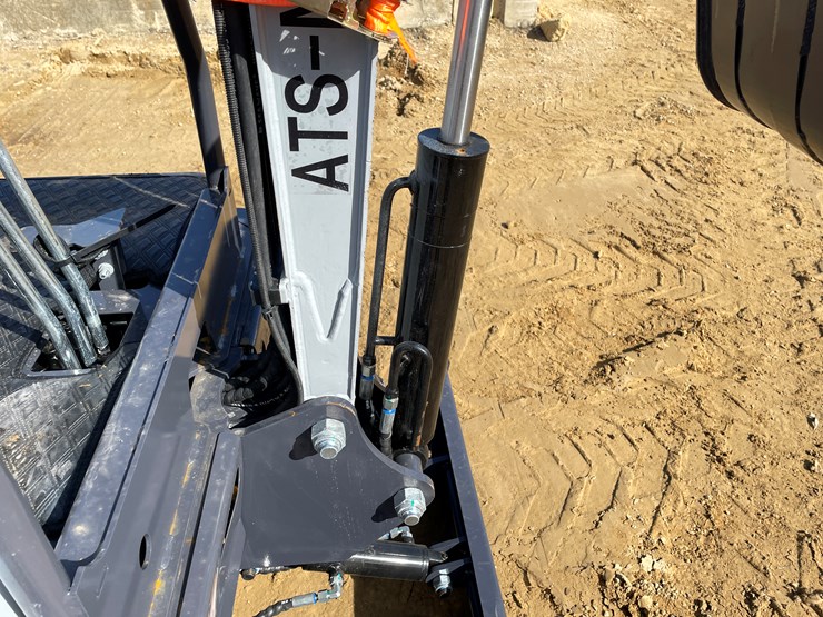 #1031-•-new-ats-me18-mini-excavator-image-22