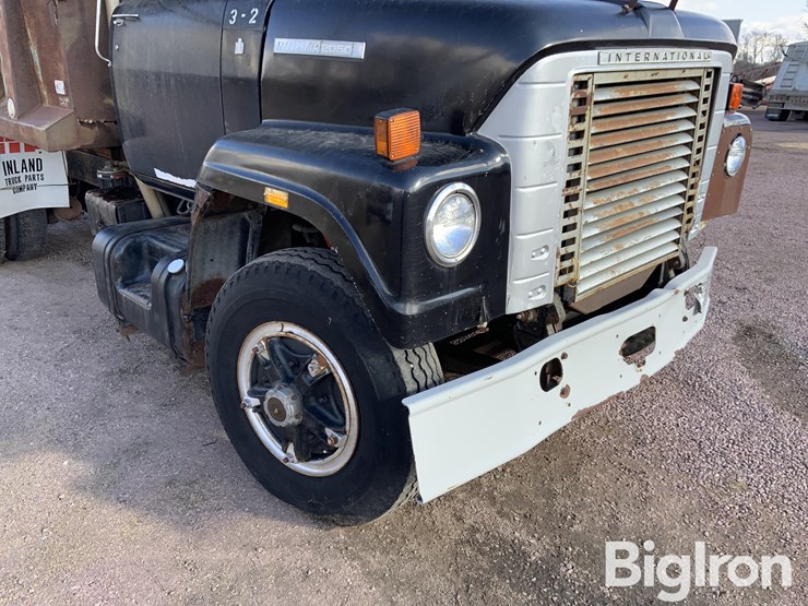 1975-international-fleetstar-image-16