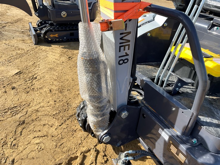 #1033-•-new-ats-me18-mini-excavator-image-31