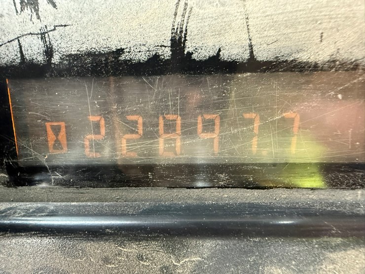 caterpillar-980g-image-79