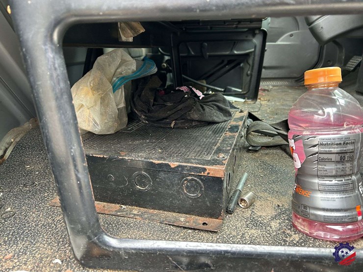 2009-international-7400-image-54