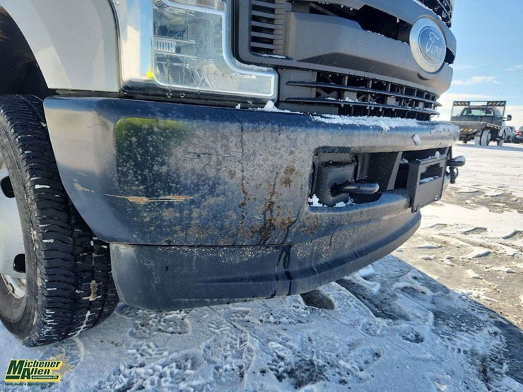 2017-ford-f350-image-46