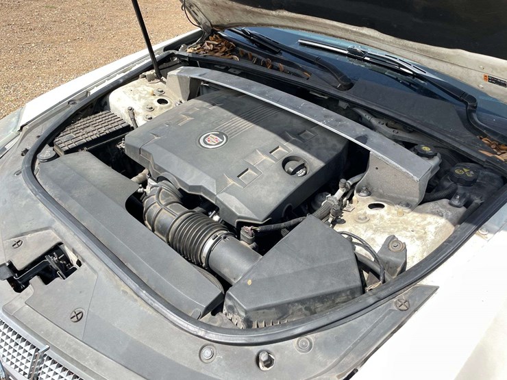 2011-cadillac-cts-4-door-sedan-(182,813-miles)-image-7