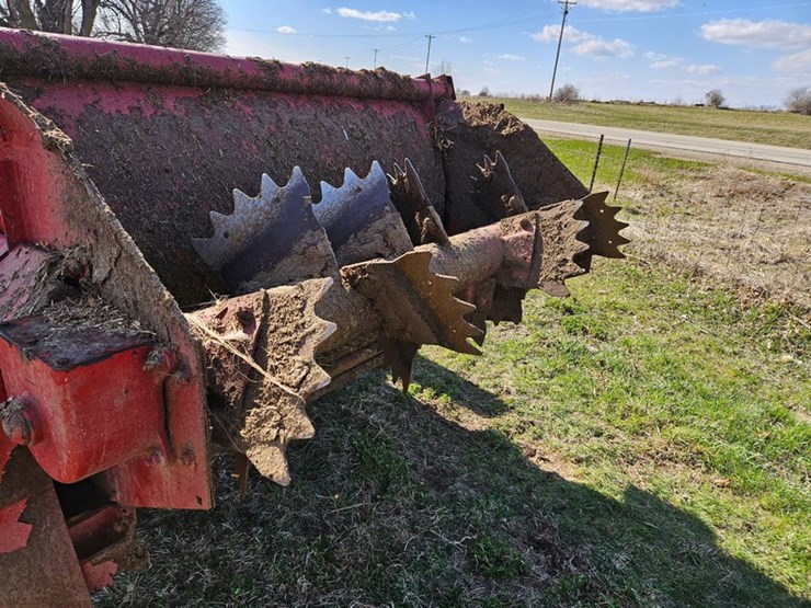 2019-new-holland-195-image-20