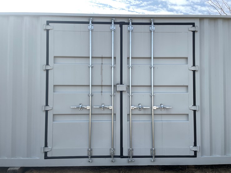 #112-•-40'-high-cube-multi-door-shipping-container-image-4