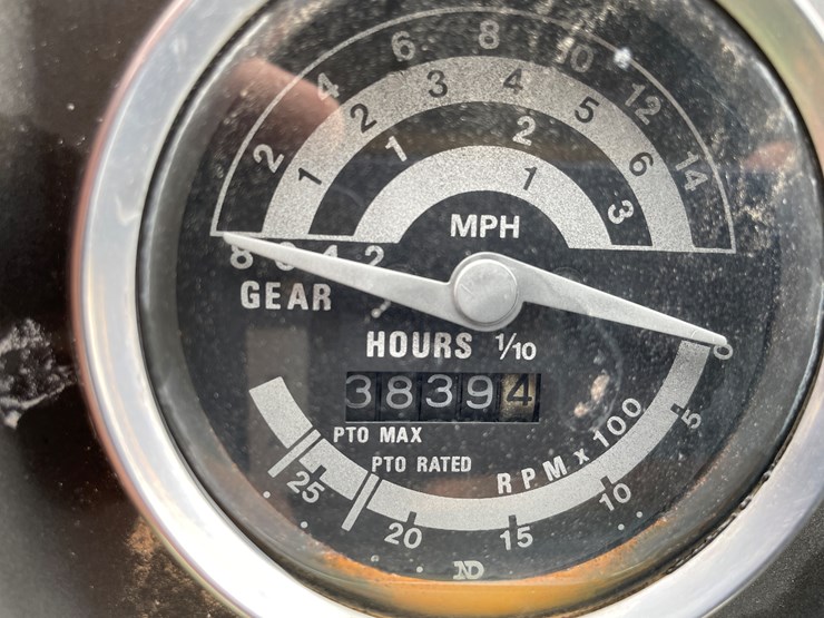 john-deere-1050-image-29