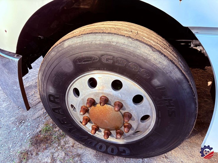 2008-volvo-vt-t/a-truck-tractor-image-9