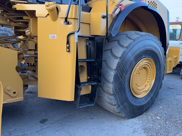 caterpillar-980k-image-13