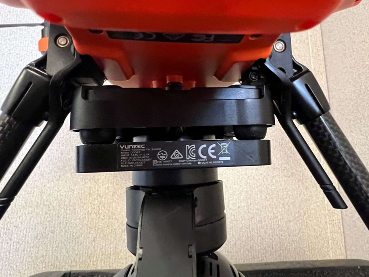 yuneec-h520-commercial-drone-with-low-light/thermal-camera-image-11