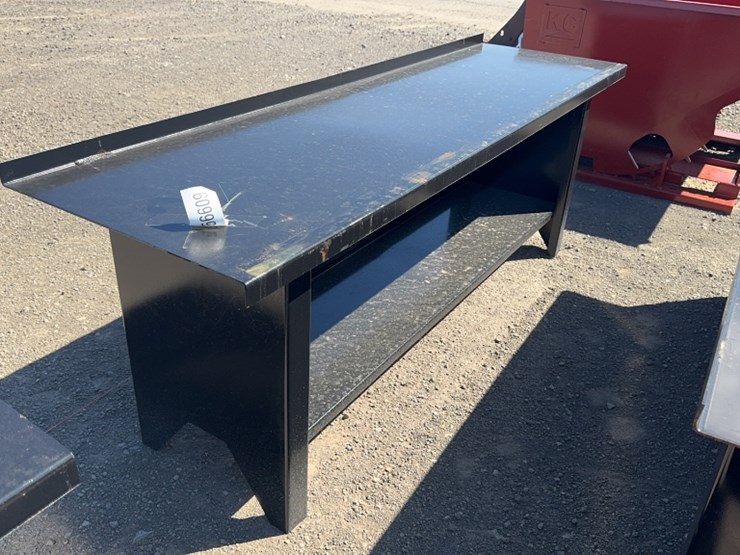 #1019-•-90"-metal-work-bench-image-3