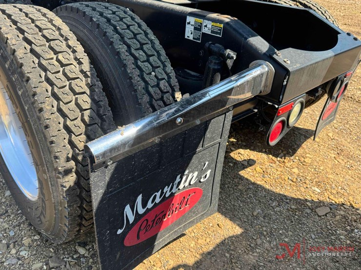 2015-peterbilt-389-image-20