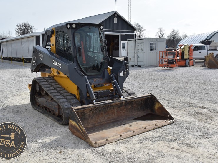 2023-deere-333g-image-15