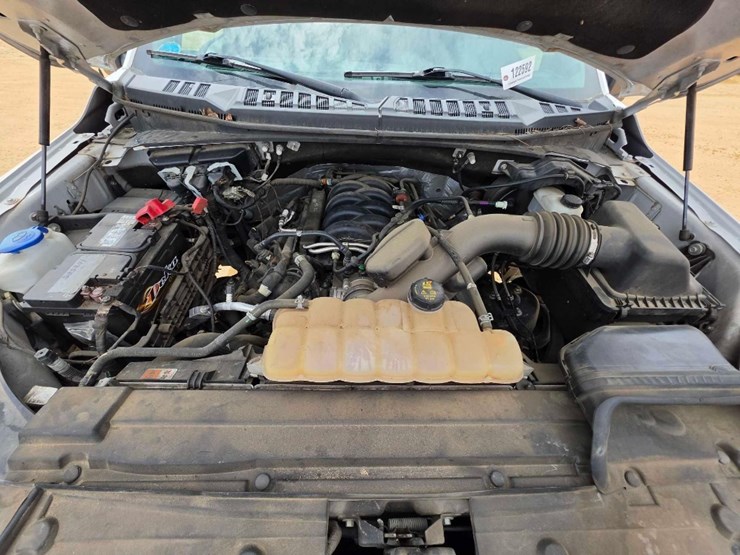 2018-ford-f150-xl-image-13