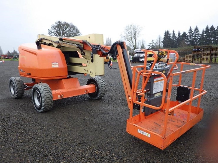 2015-jlg-450aj-image-3