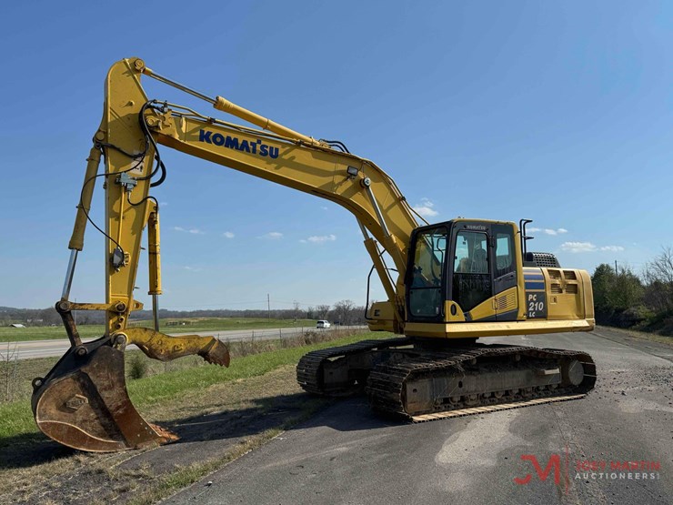 komatsu-pc210-lc-10-image-4