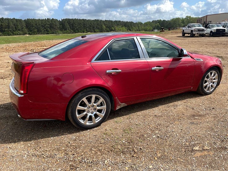 2008-cadillac-cts-4-door-sedan-(240,710-miles)-image-3