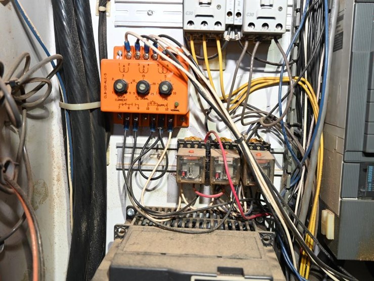 #141-•-motor-starters-image-10