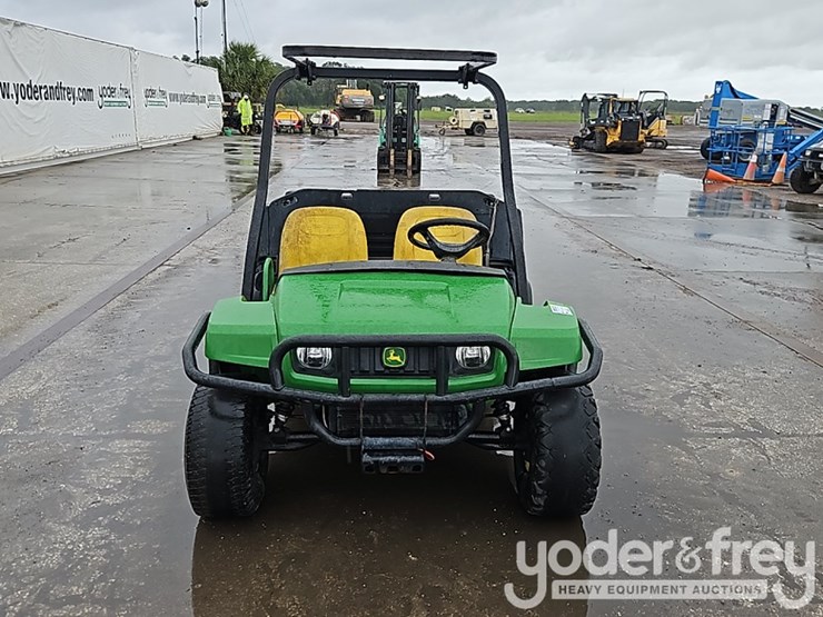 2016-john-deere-gator-image-9